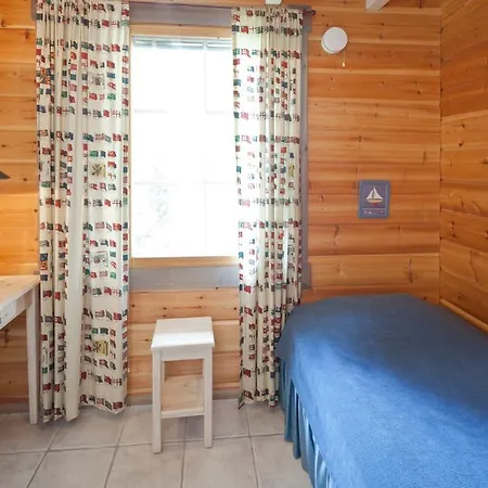 Prázdninový areál Holiday Club Ronnas Villas 4*